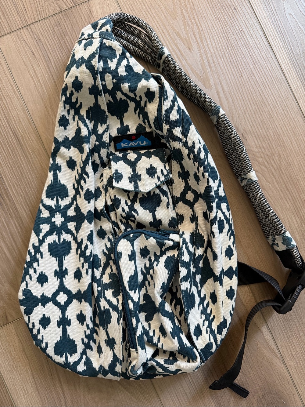 Kavu Cream and Dark Teal Ikat Rope Sling Bag